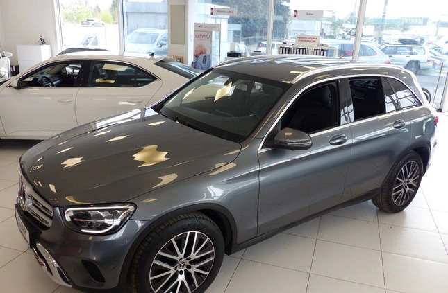 Mercedes-Benz GLC cena 159999 przebieg: 84000, rok produkcji 2019 z Środa Wielkopolska małe 301